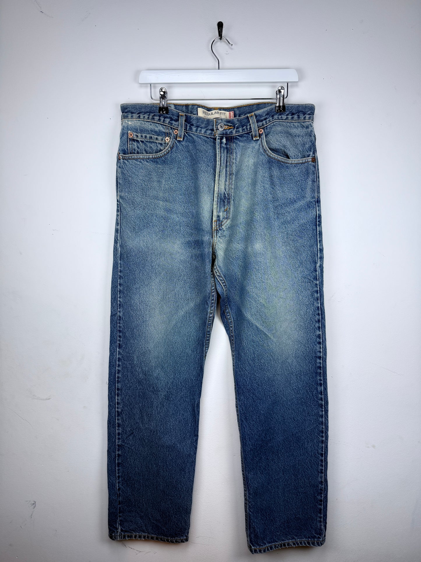 Vintage Levis Jeans - Regular Fit